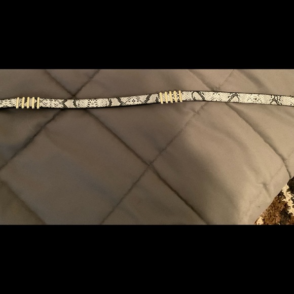 LADIES BELT - Picture 2 of 5